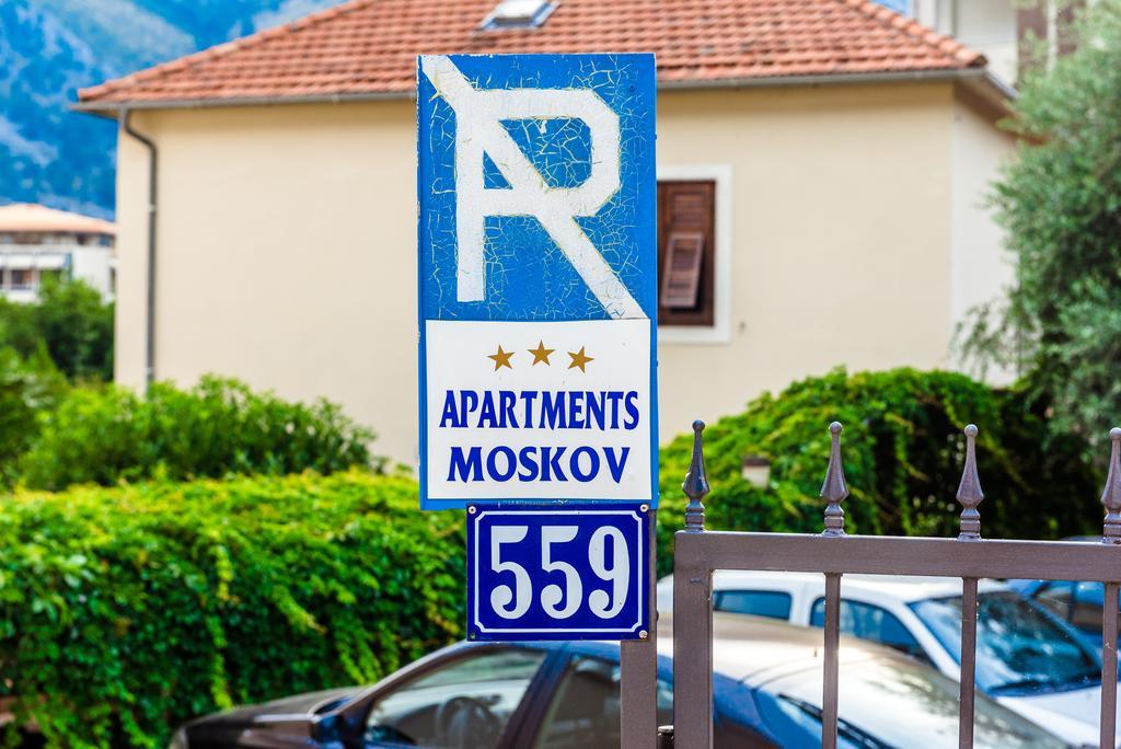 Moskov